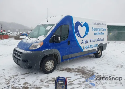 2018 Ram Promaster 2500 z USA, uszkodzony, nr VIN 3C6TRVDG1JE145779